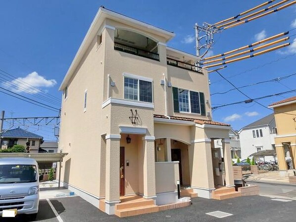 ベル・フルールの物件外観写真